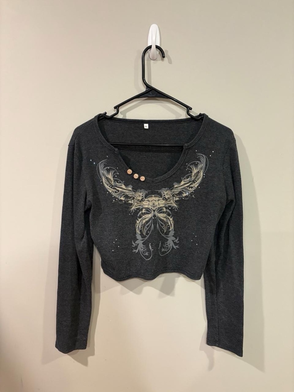 Dark Gray Graphic Crop Long-Sleeve Top with Button Detail